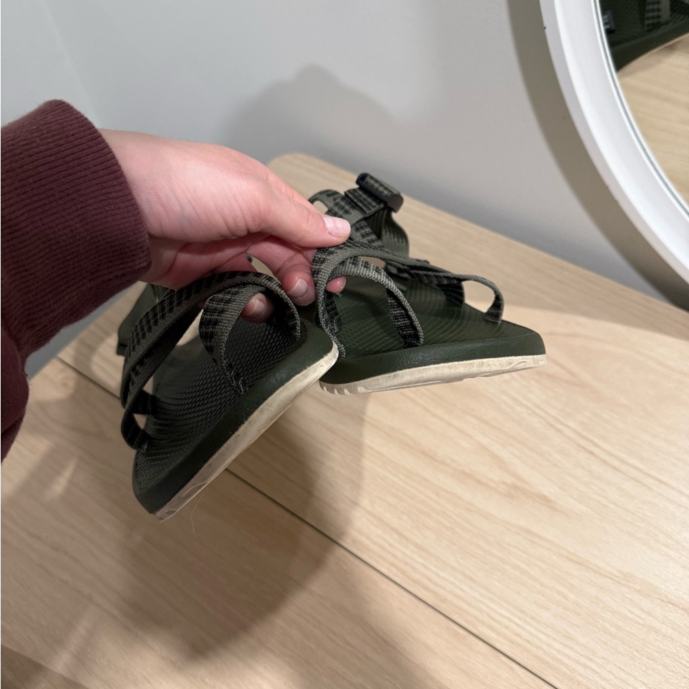 Womens Chaco sandals - Picture 6 of 7